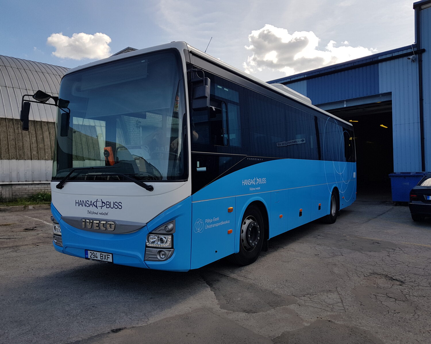 Valge Elevant - reklaamtr&uuml;kk, kleebised, tr&uuml;kiteenused, disain, kleebiste paigaldus, k&uuml;ljendamine, tr&uuml;kilahendused - kleebiste paigaldus 6