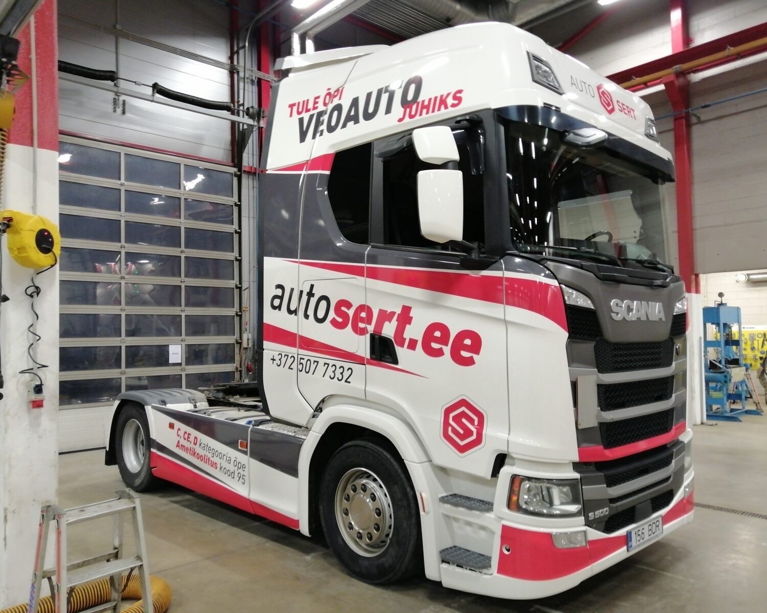 Autosert &otilde;ppebuss_autokleebised 6